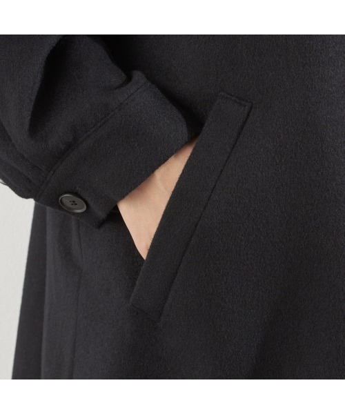 SUIT SELECT(スーツセレクト)の「スタンドカラーテントシルエットコート(チェスターコート・レディース・ブラック・SMALL/MEDIUM/LARGE)」の9枚目の写真