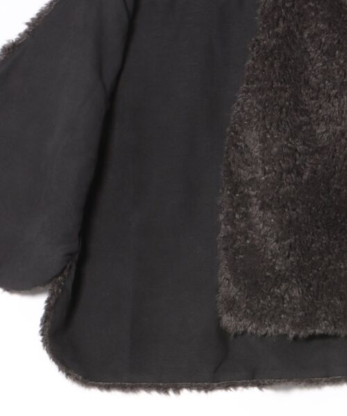 SWITCH BY ARCH(スイッチバイアーチ)の「【SWITCH by ARCH】Poodle Fur Vest プードル ファー ベスト ARM-723(ベスト・レディース・チャコールグレー/グレイッシュベージュ・FREE)」の4枚目の写真