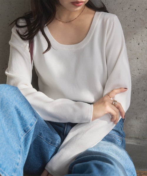 KOBE LETTUCE（コウベレタス）の「深Uネックシンプル長袖ニットトップス（ニット/セーター・レディース・ベージュ/ネイビー/チャコール/ブラウン/ブラック/オフホワイト/ブルー/桜・L/M）」の9枚目の写真