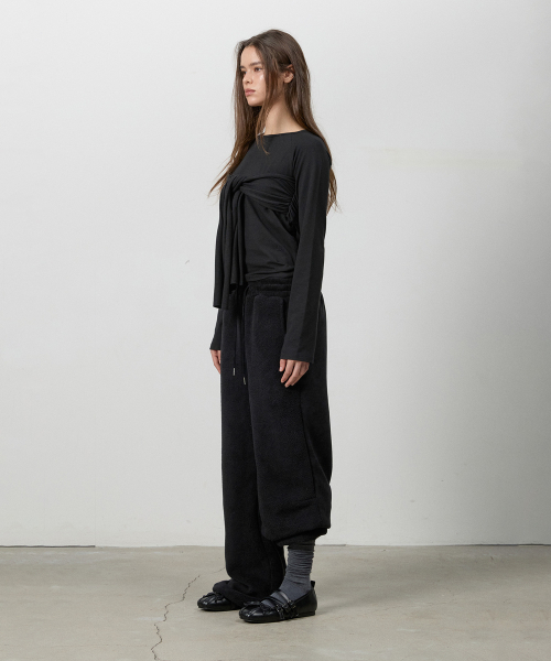 THREE TO EIGHTY(スリートゥエイティー)の「DUAL-SURFACE CORDUROY PANTS BLACK(スウェットパンツ・レディース・その他・FREE)」の2枚目の写真