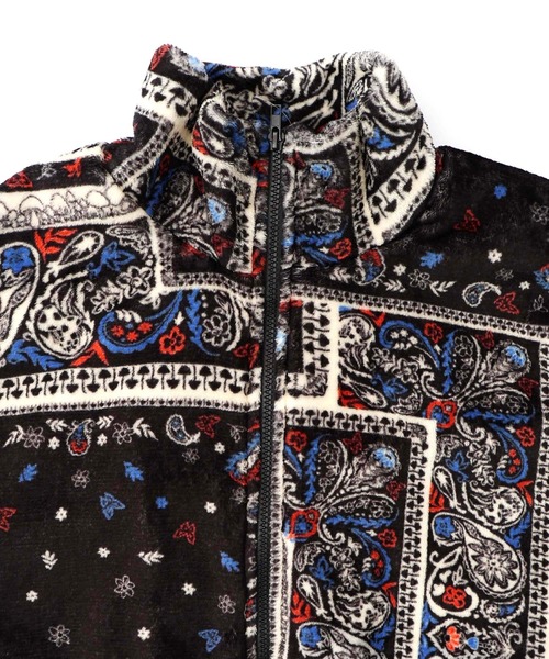 ScoLar（スカラー）の「153734：ランダムバンダナ柄 双面フランネルブルゾン（ブルゾン・レディース・ブラック/ネイビー・M）」の13枚目の写真