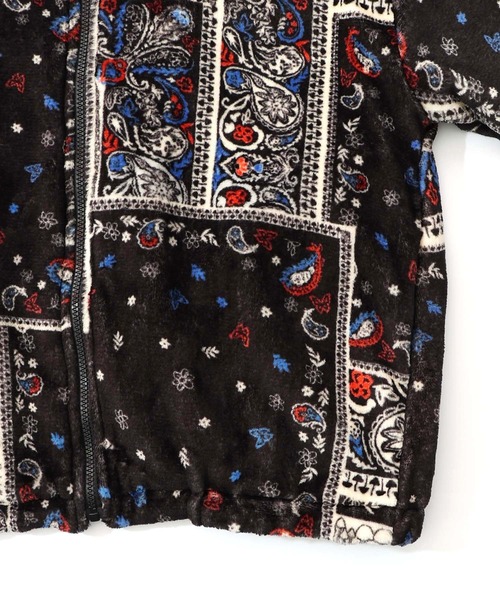 ScoLar（スカラー）の「153734：ランダムバンダナ柄 双面フランネルブルゾン（ブルゾン・レディース・ブラック/ネイビー・M）」の15枚目の写真