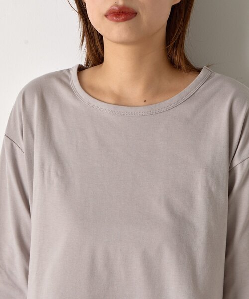 Jena espace merveilleux（ジェナ　エスパスメルヴェイユ）の「【重ね着で活躍】裾切替カットソー（Tシャツ/カットソー・レディース・ブラック/グレー/オフホワイト・FREE）」の10枚目の写真