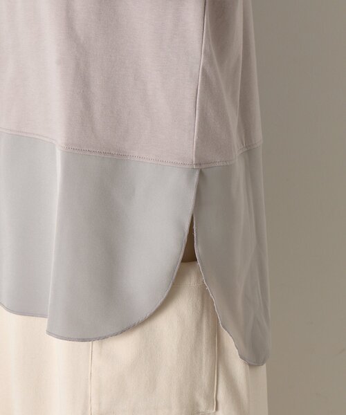 Jena espace merveilleux（ジェナ　エスパスメルヴェイユ）の「【重ね着で活躍】裾切替カットソー（Tシャツ/カットソー・レディース・ブラック/グレー/オフホワイト・FREE）」の5枚目の写真