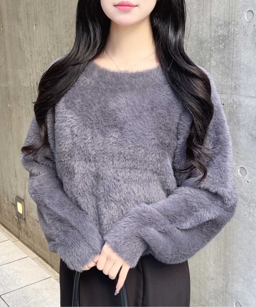 INGNI(イング)の「バックベロアリボンフェザーニット(ニット/セーター・レディース・ホワイト×ブラック/チャコールグレー×ブラック/ワイン系4・M)」の15枚目の写真