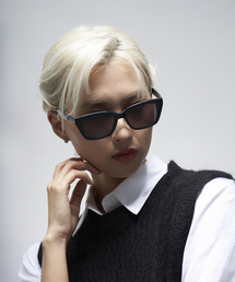 PERCENT OF（パーセント オブ）の「POS 01 - BK（サングラス）」