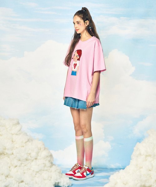 YOUK SHIM WON(ユクシムウォン)の「サイドスリットTシャツ F リア(Tシャツ/カットソー・レディース・その他・FREE)」の3枚目の写真