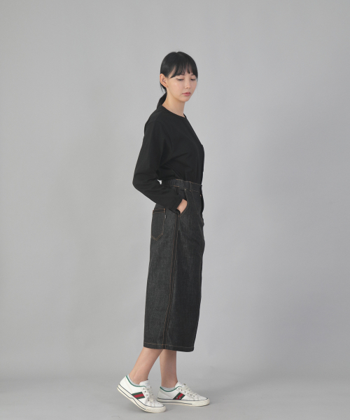 SAINTCREW(セントクルー)の「Pラインデニムロングスカート LLS-1309 ブラックデニム(スカート・レディース・その他・MEDIUM/LARGE/X-LARGE)」の4枚目の写真