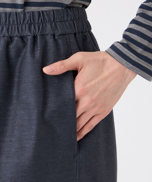 TRANS WORK(トランスワーク)の「【ウォッシャブル】デニムライクモックロディパンツ(その他パンツ・レディース・ネイビー・40/38)」の4枚目の写真