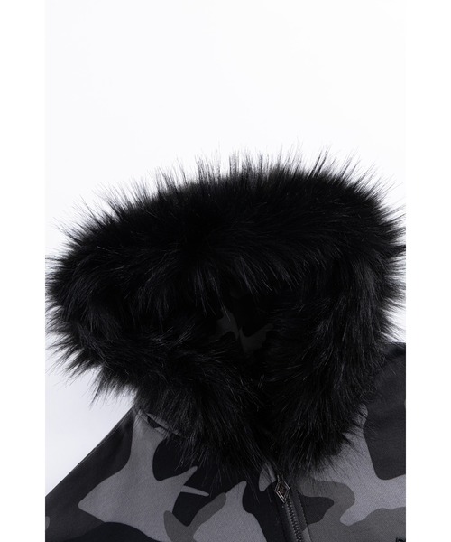 SUPPLIER(サプライヤー)の「ジップフーディ|Camouflage Faux Fur Cross Zip Hoodie|SUPPLIER(パーカー・メンズ・ブラック・SMALL/XX-LARGE/MEDIUM/LARGE/X-LARGE)」の5枚目の写真