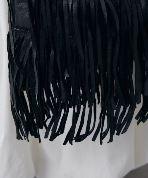 Lui's(ルイス)の「neron / フリンジバッグ(トートバッグ・レディース・ブラック・FREE)」の11枚目の写真