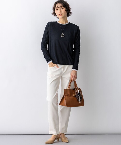 23区（ニジュウサンク）の「23区DENIM ストレートフィット デニムパンツ（デニムパンツ・レディース・ネイビー系/ホワイト系/ダルブルー系/スカイブルー系・40/38/36）」の9枚目の写真