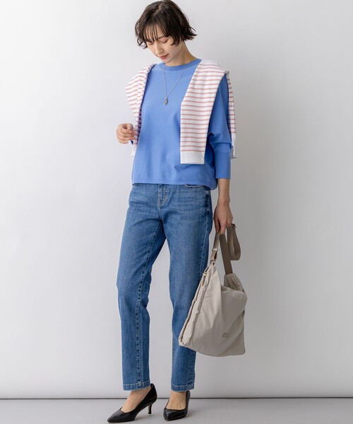 23区（ニジュウサンク）の「23区DENIM ストレートフィット デニムパンツ（デニムパンツ・レディース・ネイビー系/ホワイト系/ダルブルー系/スカイブルー系・40/38/36）」の21枚目の写真