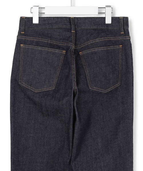 23区(ニジュウサンク)の「23区DENIM ストレートフィット デニムパンツ(デニムパンツ・レディース・ネイビー系/ホワイト系/ダルブルー系/スカイブルー系・40/38/36)」の20枚目の写真