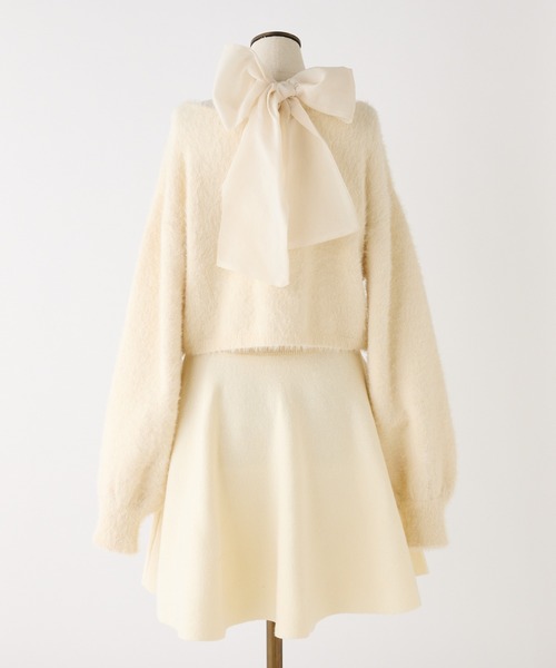 one after another NICE CLAUP(ワンアフターアナザーナイスクラップ)の「【S/Mサイズ展開】2wayフェザーカーデSET後ろリボンニットミニワンピ(ワンピース・レディース・アイボリー/チャコールグレー/ピンク・SMALL/MEDIUM)」の8枚目の写真