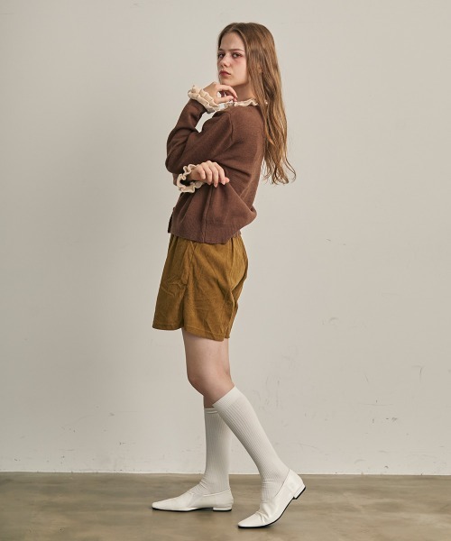 Clum(クルム)の「コーデュロイタックキュロットショーツ(その他パンツ・レディース・ブラック/テラコッタ/サンドベージュ・FREE)」の15枚目の写真