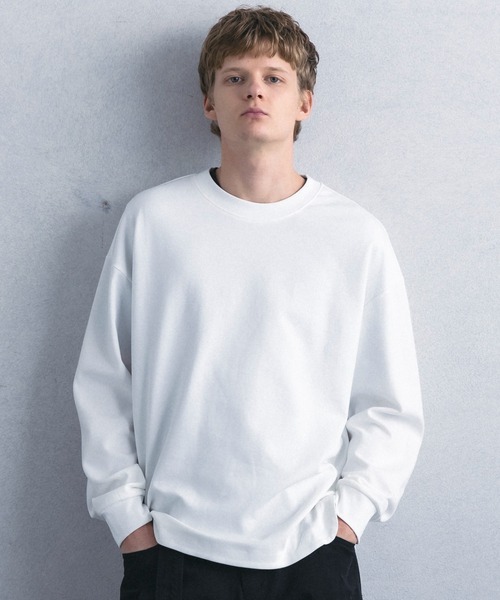 +phenix(プラスフェニックス)の「【WEB・直営店限定】+phenix(プラスフェニックス)ROUND HEM L/S TEE ラウンド ヘム ロングスリーブ ティー(Tシャツ/カットソー・メンズ・ブラック/ホワイト・M/L)」の3枚目の写真