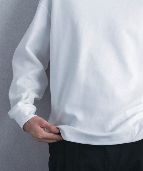 +phenix(プラスフェニックス)の「【WEB・直営店限定】+phenix(プラスフェニックス)ROUND HEM L/S TEE ラウンド ヘム ロングスリーブ ティー(Tシャツ/カットソー・メンズ・ブラック/ホワイト・M/L)」の14枚目の写真