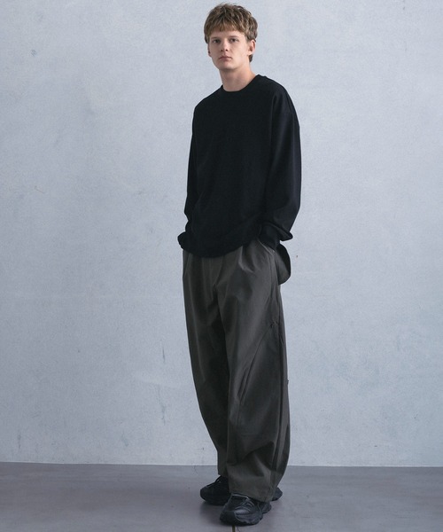 +phenix(プラスフェニックス)の「【WEB・直営店限定】+phenix(プラスフェニックス)ROUND HEM L/S TEE ラウンド ヘム ロングスリーブ ティー(Tシャツ/カットソー・メンズ・ブラック/ホワイト・M/L)」の17枚目の写真