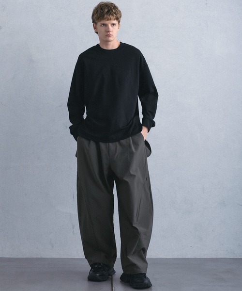 +phenix(プラスフェニックス)の「【WEB・直営店限定】+phenix(プラスフェニックス)ROUND HEM L/S TEE ラウンド ヘム ロングスリーブ ティー(Tシャツ/カットソー・メンズ・ブラック/ホワイト・M/L)」の18枚目の写真