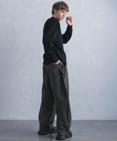 +phenix(プラスフェニックス)の「【WEB・直営店限定】+phenix(プラスフェニックス)ROUND HEM L/S TEE ラウンド ヘム ロングスリーブ ティー(Tシャツ/カットソー・メンズ・ブラック/ホワイト・M/L)」の21枚目の写真