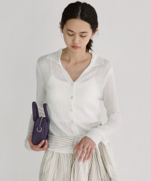 duei（デュイ）の「スキッパーリブシアーニットカーディガン（カーディガン/ボレロ・レディース・ホワイト/イエロー/ネイビー・FREE）」の13枚目の写真