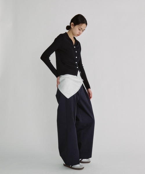 duei（デュイ）の「スキッパーリブシアーニットカーディガン（カーディガン/ボレロ・レディース・ホワイト/イエロー/ネイビー・FREE）」の8枚目の写真