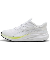 PUMA（プーマ）の「PUMA プーマ ユニセックス スカイロケット ライト 2 ワイド ランニングシュ（スニーカー）」