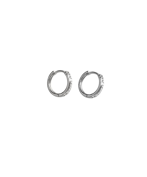 Rennet(レネット)の「ストーンフープピアス(ピアス(両耳用)・レディース・ピンクゴールド/ゴールド/シルバー・X-SMALL/LARGE/MEDIUM/SMALL/XX-LARGE/X-LARGE/XX-SMALL)」の2枚目の写真
