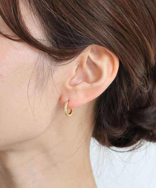 Rennet(レネット)の「ストーンフープピアス(ピアス(両耳用)・レディース・ピンクゴールド/ゴールド/シルバー・X-SMALL/LARGE/MEDIUM/SMALL/XX-LARGE/X-LARGE/XX-SMALL)」の12枚目の写真