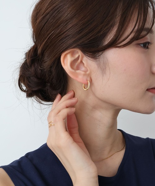 Rennet(レネット)の「ストーンフープピアス(ピアス(両耳用)・レディース・ピンクゴールド/ゴールド/シルバー・X-SMALL/LARGE/MEDIUM/SMALL/XX-LARGE/X-LARGE/XX-SMALL)」の13枚目の写真