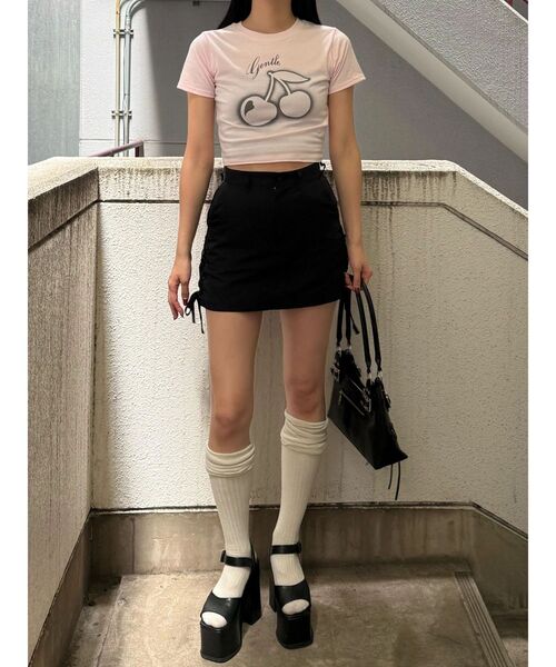 EMODA(エモダ)の「レースアップミニスカート(スカート・レディース・ブラック/ブラウン/アイボリー/イエロー・MEDIUM/SMALL)」の19枚目の写真