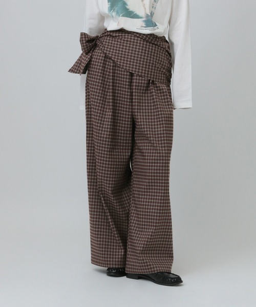 LEPSIM（レプシィム）の「サッシュベルトチェックパンツ　638766（その他パンツ・レディース・ネイビー/ブラウン・FREE）」の5枚目の写真