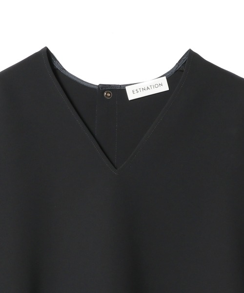 ESTNATION（エストネーション）の「ESTNATION / ダブルクロスVネックブラウス（シャツ/ブラウス・レディース・ネイビー/オフホワイト・38/36）」の4枚目の写真