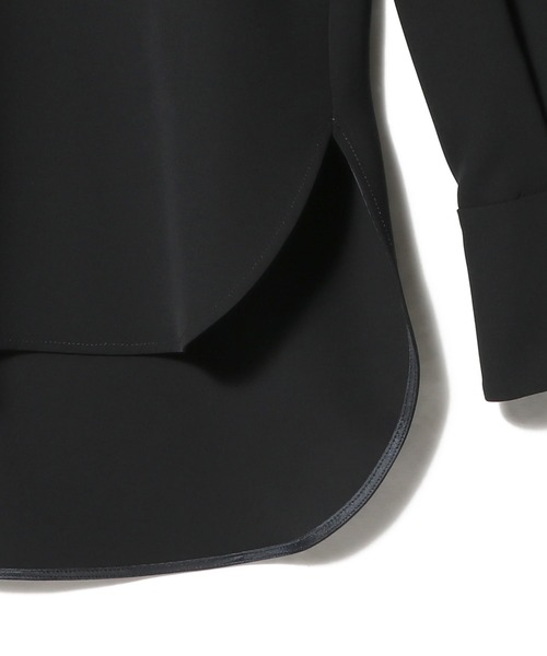 ESTNATION（エストネーション）の「ESTNATION / ダブルクロスVネックブラウス（シャツ/ブラウス・レディース・ネイビー/オフホワイト・38/36）」の7枚目の写真