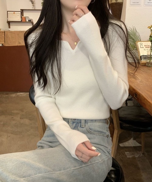 Beststore(ベストストア)の「キーネックリブニット 長袖 デコルテ綺麗見せ レディース(ニット/セーター・レディース・カーキ/ライトベージュ/ブラック/ブラウン/ホワイト/ベージュ・FREE)」の17枚目の写真