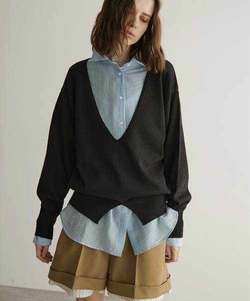 LOSCa（ロスカ）の「深Vネックブラウジングニット（ニット/セーター・レディース・ブラック/グリーン/ピンク・FREE）」の17枚目の写真