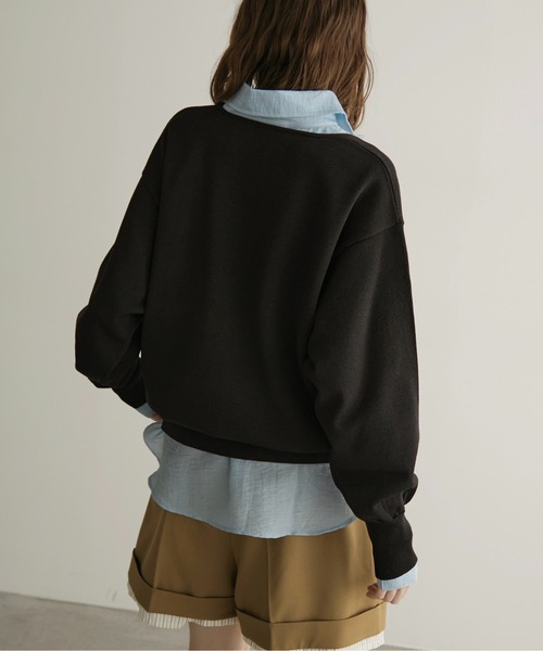 LOSCa（ロスカ）の「深Vネックブラウジングニット（ニット/セーター・レディース・ブラック/グリーン/ピンク・FREE）」の20枚目の写真