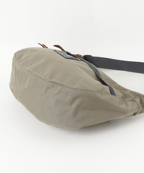 GREGORY(グレゴリー)の「サッチェルM SATCHEL M V3 サンドストーム(ショルダーバッグ・メンズ・ベージュ系・ONE SIZE)」の3枚目の写真
