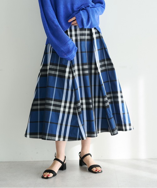 YECCA VECCA（イェッカヴェッカ）の「【撥水】メモリーフレアスカート（スカート・レディース・ネイビー/ライトベージュ・FREE）」の2枚目の写真
