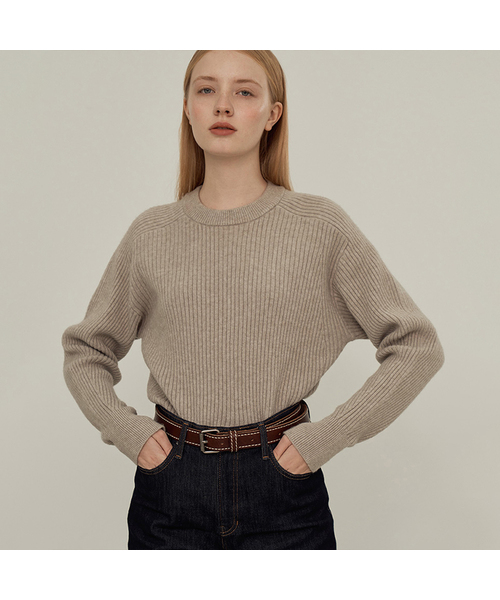 VASCARA(バスカラ)の「Ribbed Round neck Knitwear (5colors)(ニット/セーター・レディース・カーキ/アイボリー/ブラック/グレー/ライトブラウン・FREE)」の4枚目の写真