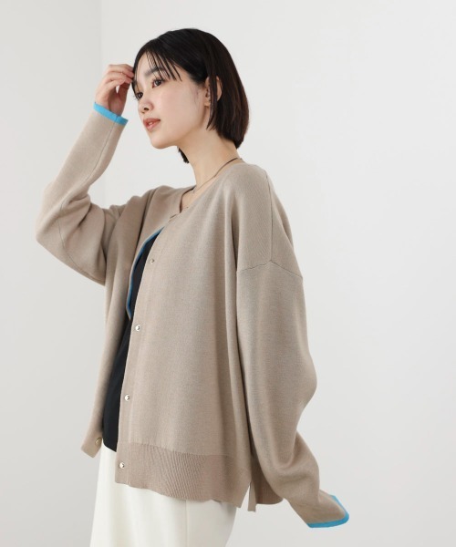 Bou Jeloud(ブージュルード)の「ダブルフェイス配色ニットカーディガン(カーディガン/ボレロ・レディース・ブラック/イエロー/ベージュ・FREE)」の1枚目の写真