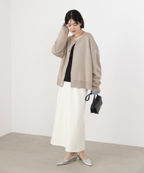 Bou Jeloud(ブージュルード)の「ダブルフェイス配色ニットカーディガン(カーディガン/ボレロ・レディース・ブラック/イエロー/ベージュ・FREE)」の4枚目の写真