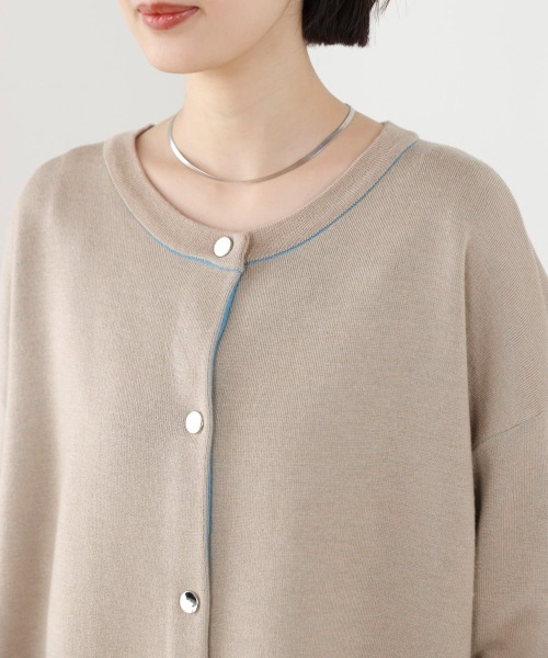 Bou Jeloud(ブージュルード)の「ダブルフェイス配色ニットカーディガン(カーディガン/ボレロ・レディース・ブラック/イエロー/ベージュ・FREE)」の10枚目の写真