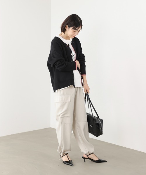 Bou Jeloud(ブージュルード)の「ダブルフェイス配色ニットカーディガン(カーディガン/ボレロ・レディース・ブラック/イエロー/ベージュ・FREE)」の18枚目の写真