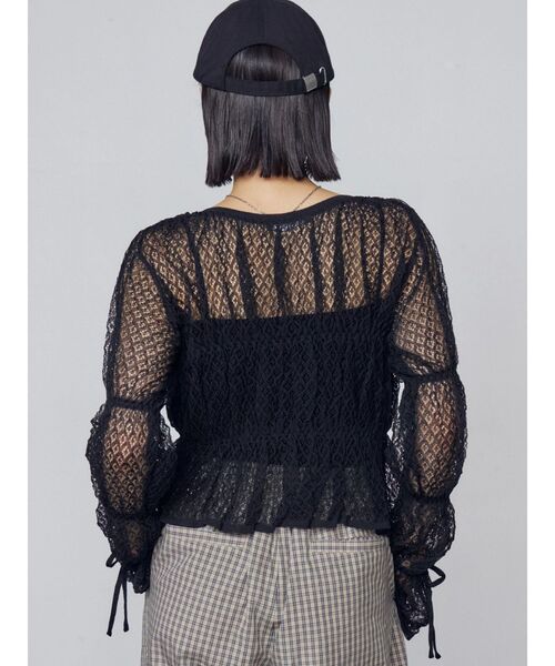 EMODA(エモダ)の「2WAYギャザーリボンニット(ニット/セーター・レディース・ブルー/アイボリー/ブラック・FREE)」の7枚目の写真