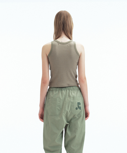 Rest&Recreation(レストアンドレクリエーション)の「WAFFLE SLEEVELESS - KHAKI(Tシャツ/カットソー・レディース・その他・ONE)」の5枚目の写真