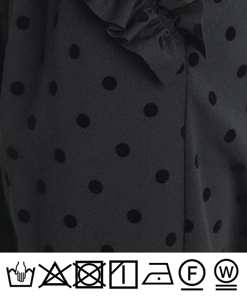 PICCIN PERLA（ピッチンペルラ）の「ストレッチポケットフリルドットパンツ（その他パンツ・レディース・ブラック・S）」の13枚目の写真