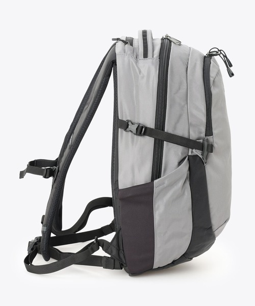 Columbia(コロンビア)の「Columbia/コロンビア バックパック リュック ペッパーロック Pepper Rock 23L 撥水 PU7255(バックパック/リュック・メンズ・ダークグレー/ブラック・ONE)」の11枚目の写真