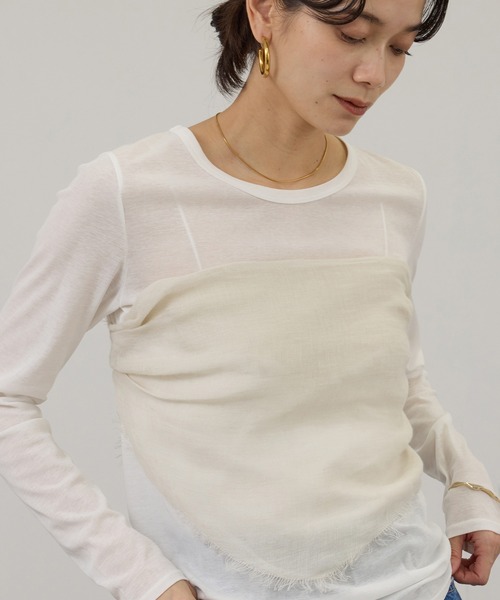 SALON adam et rope'(サロン アダム エ ロペ)の「リネンロサンジスカーフ(バンダナ/スカーフ・レディース・レッド/ダークブラウン/オフホワイト・FREE)」の1枚目の写真